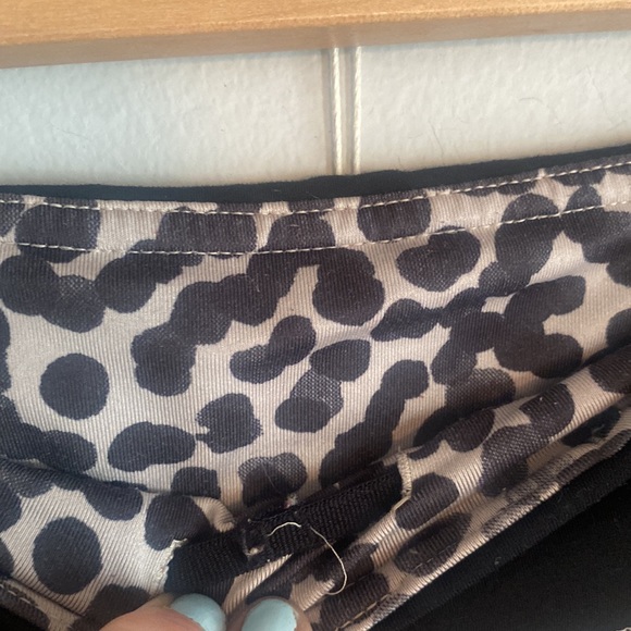 Lululemon Run: Speed Short *4-way Stretch
Dottie Dash Grain Black / Black
Size 2 - Picture 9 of 11